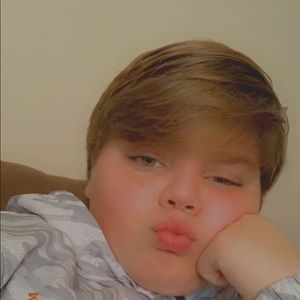 Meet your Posher, Gavin